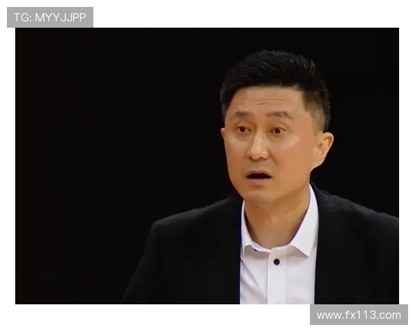 许利民：攻防失误致比分反超 要坚定意识